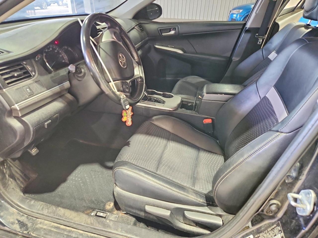 2012 Toyota Camry Se - Фото 7