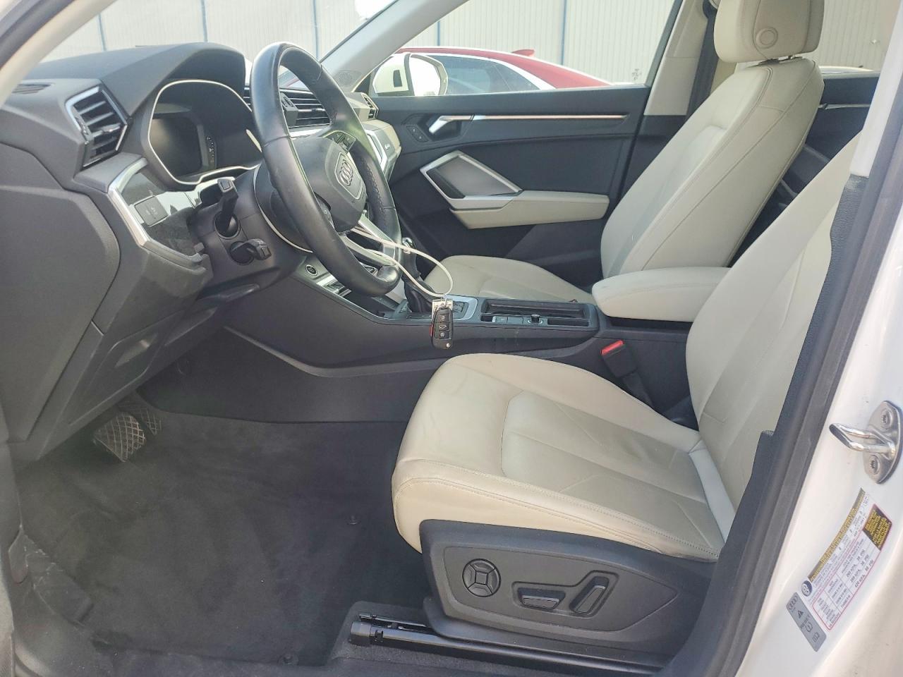 2024 Audi Q3 Premium 40 - Image 7