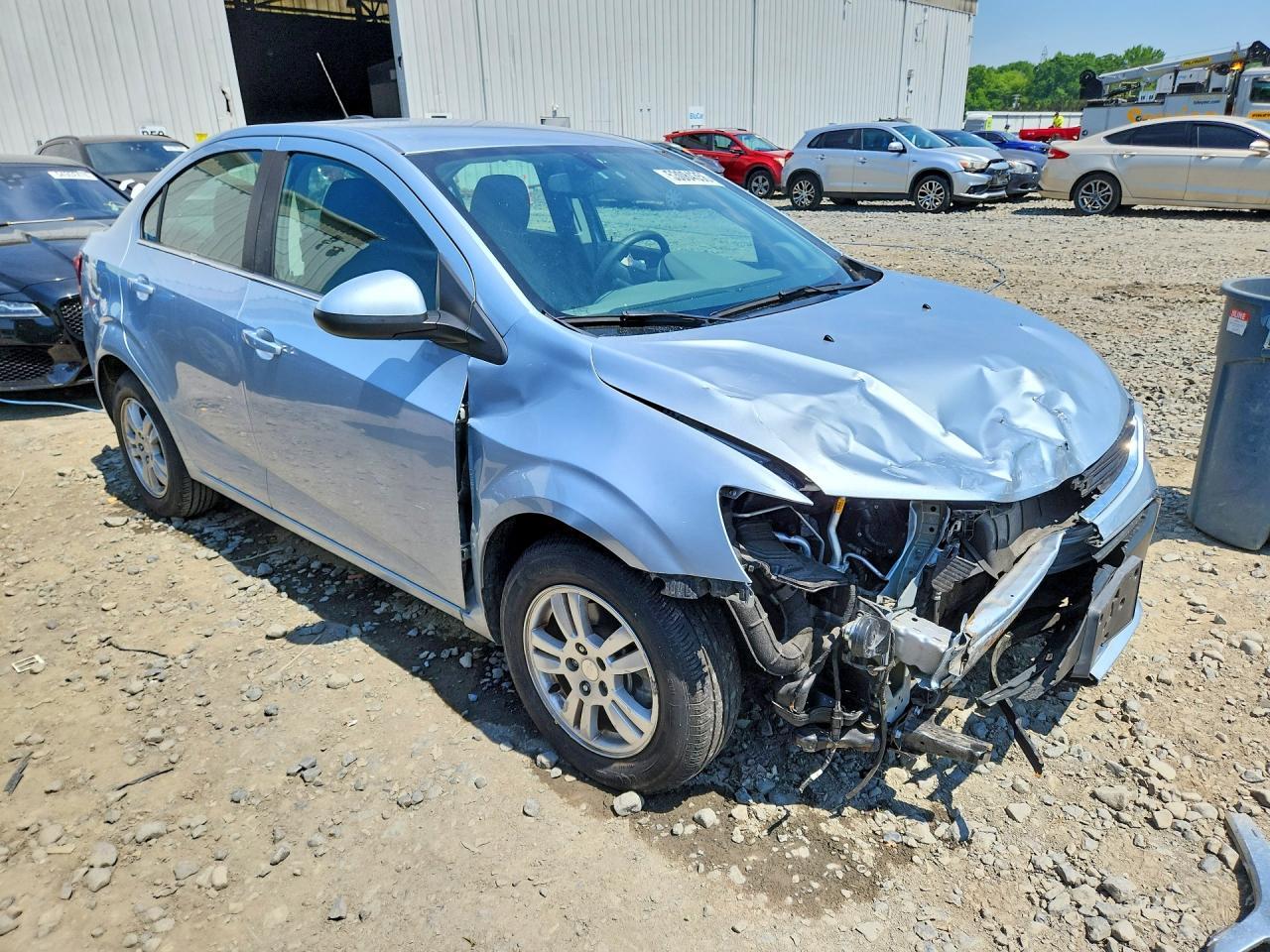 2017 Chevrolet Sonic Lt - Фото 4