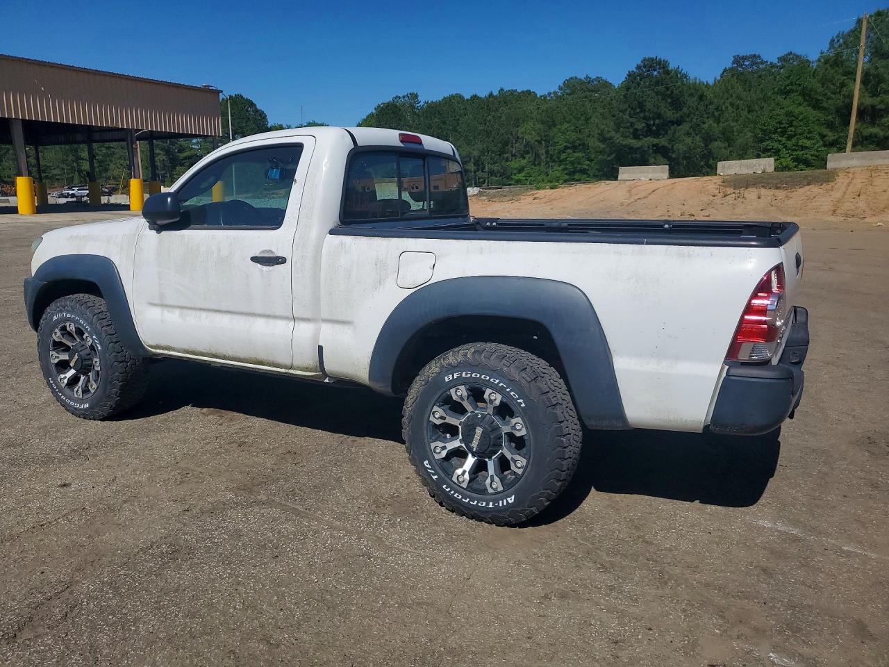 2011 Toyota Tacoma Base - Фото 2