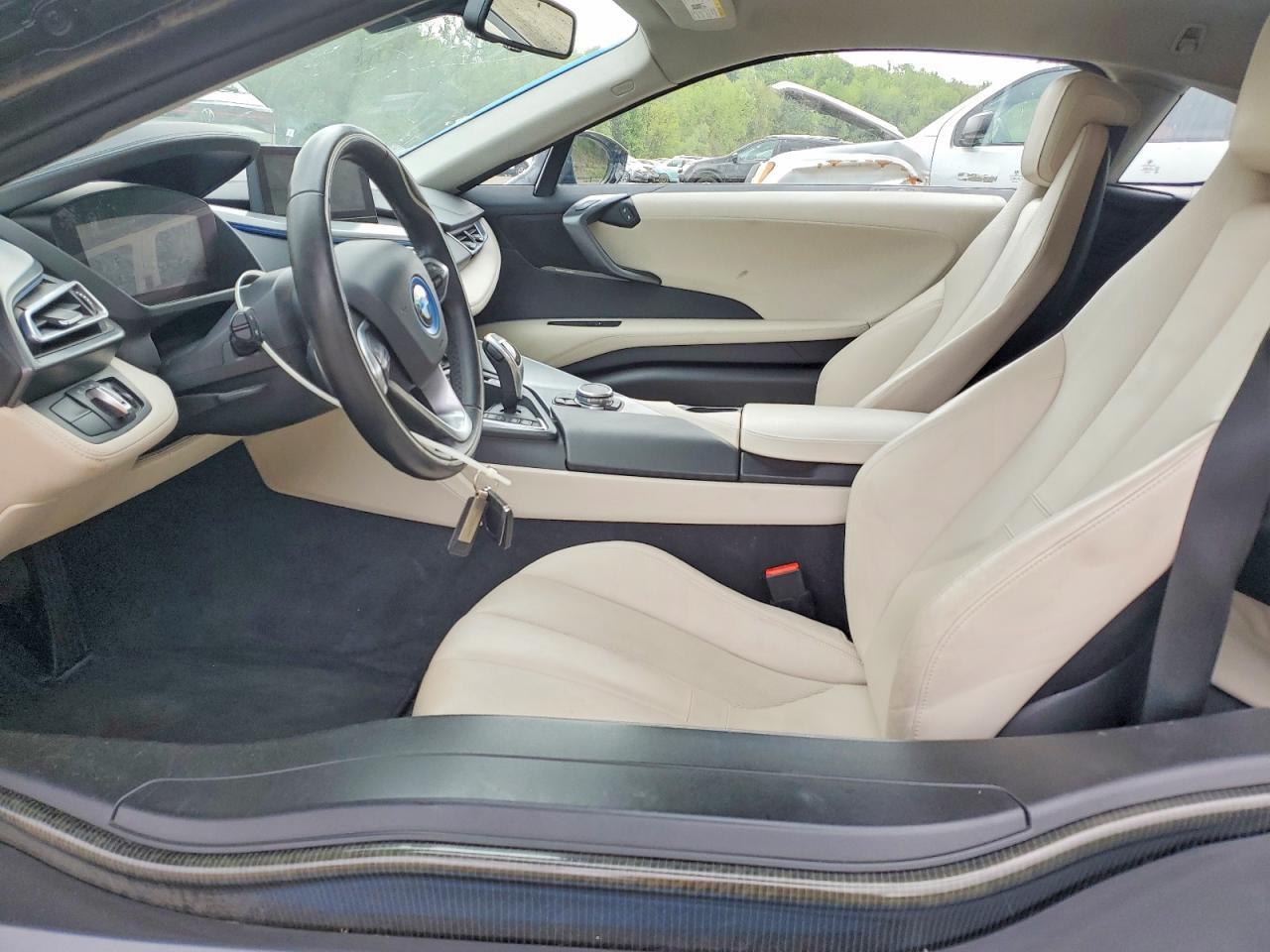 2016 BMW I8 - Image 7