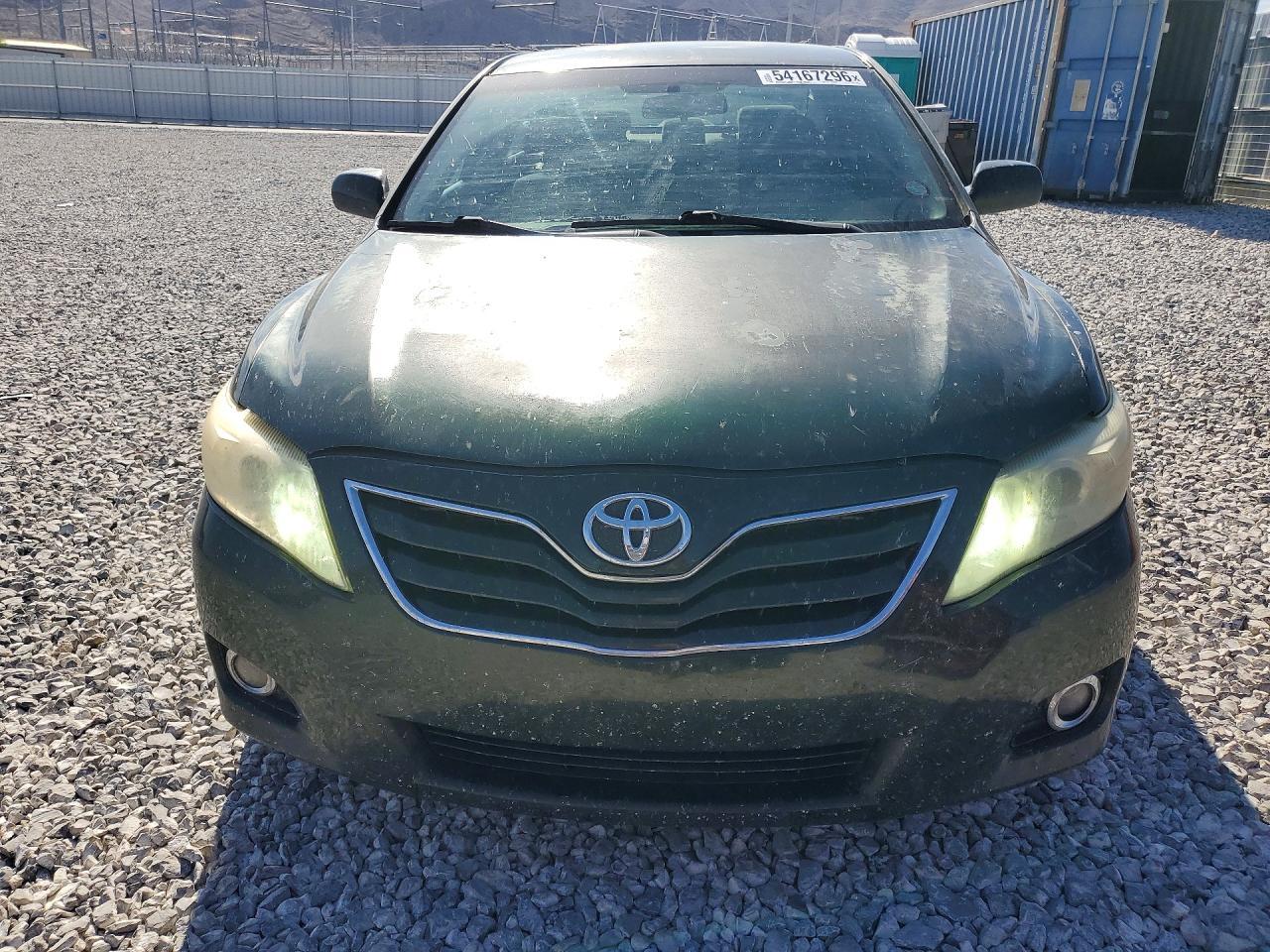 2011 Toyota Camry Base - Фото 5