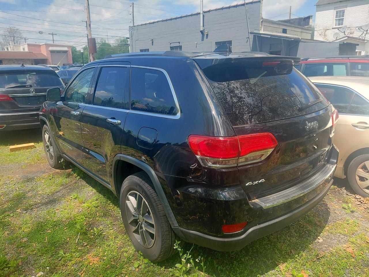 2017 Jeep Grand Cherokee Limited - Image 3