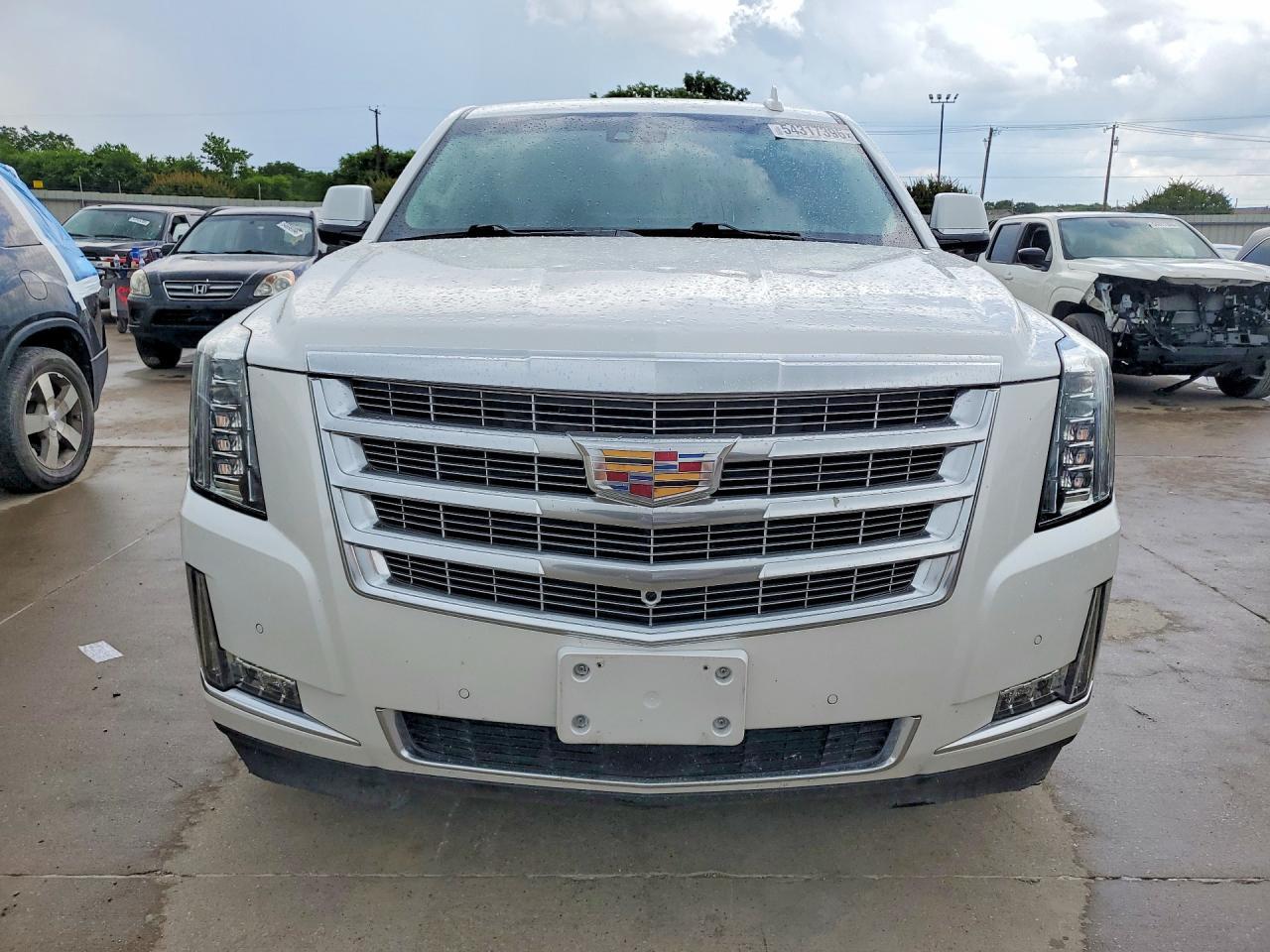 2018 Cadillac Escalade Premium Luxury - Image 5