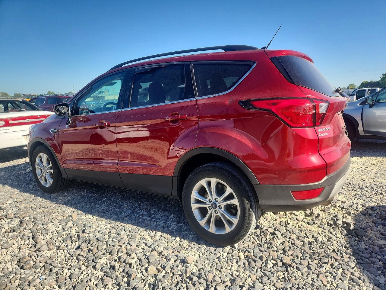 2019 Ford Escape Sel - Фото 2