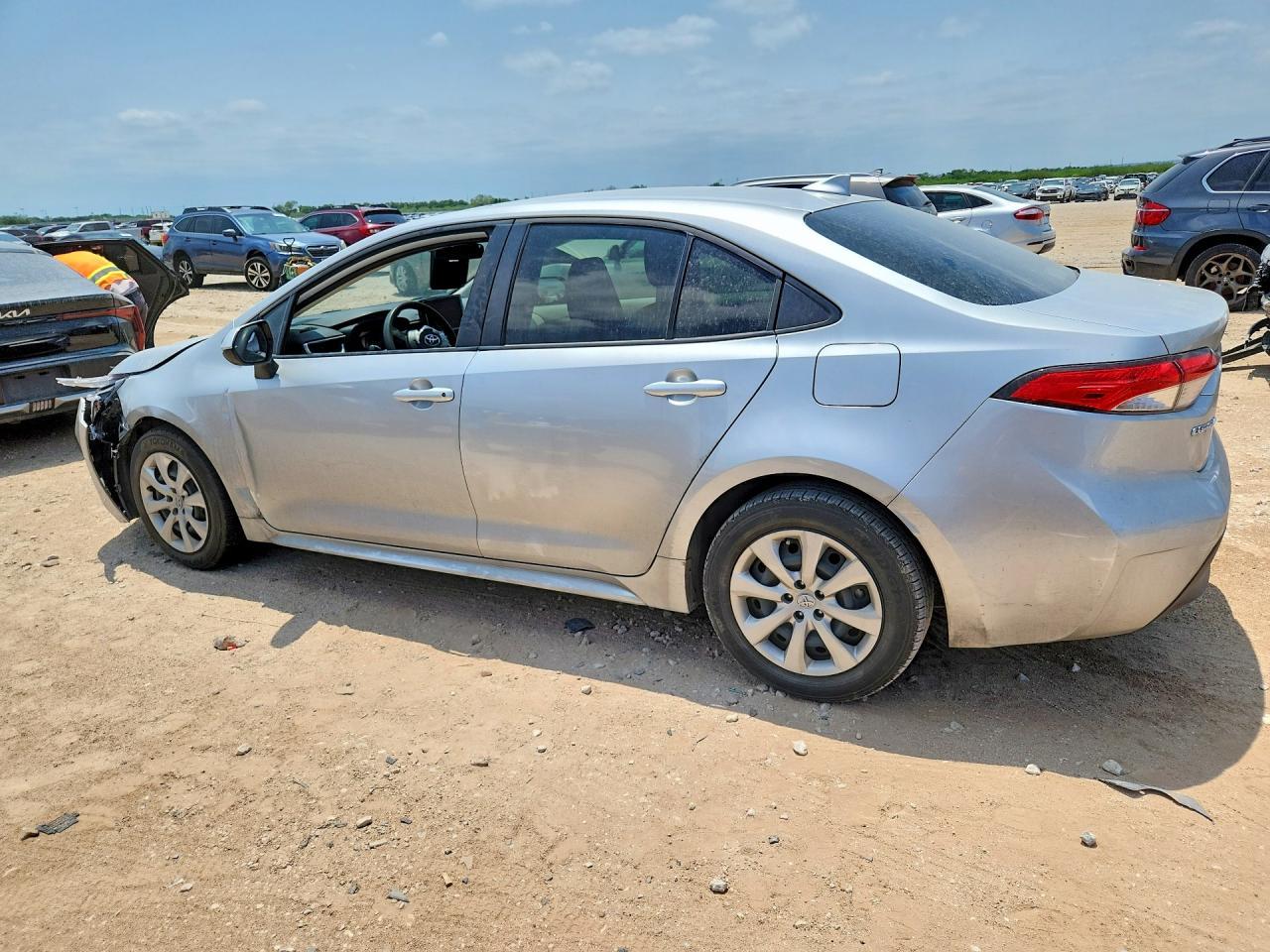 2024 Toyota Corolla Hybrid Le - Фото 2
