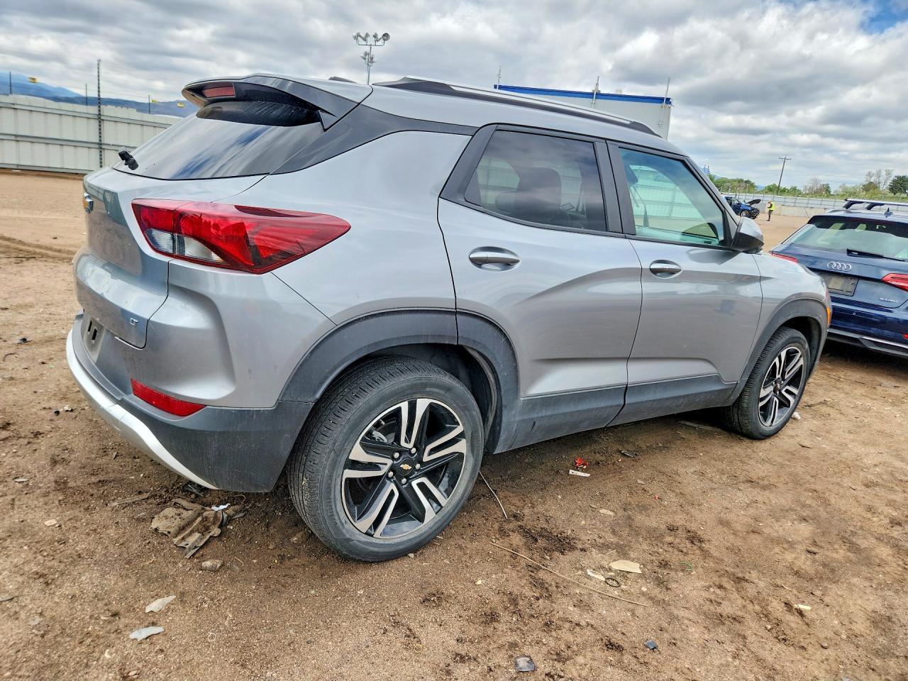 2023 Chevrolet Trailblazer Lt - Image 3