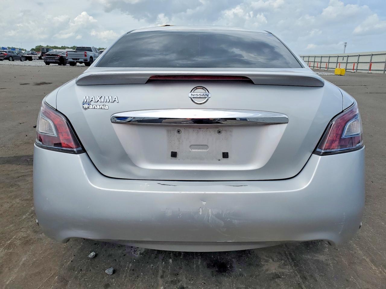 2012 Nissan Maxima 3.5 S - Image 6