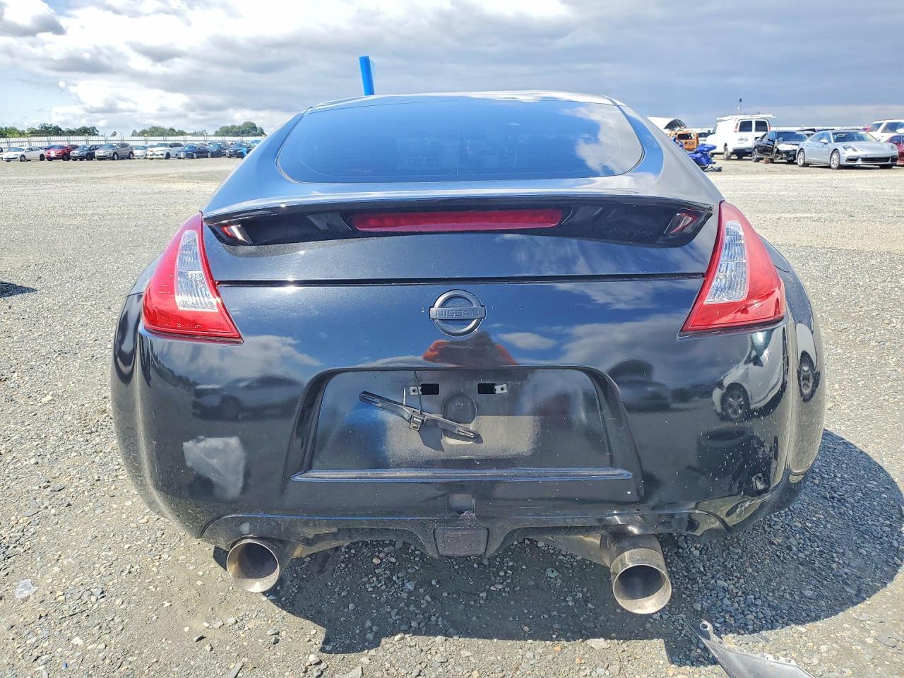 2017 Nissan 370Z Base - Image 6