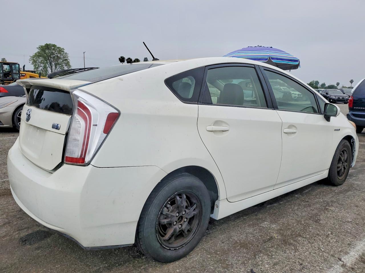 2012 Toyota Prius Two - Image 3