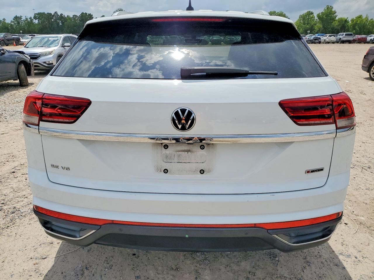 2020 Volkswagen Atlas Cross Sport Se - Image 6