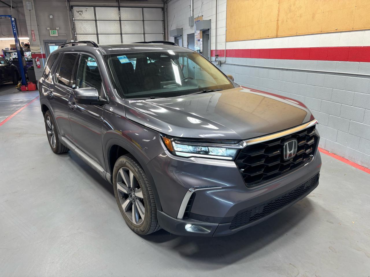 2025 Honda Pilot Touring