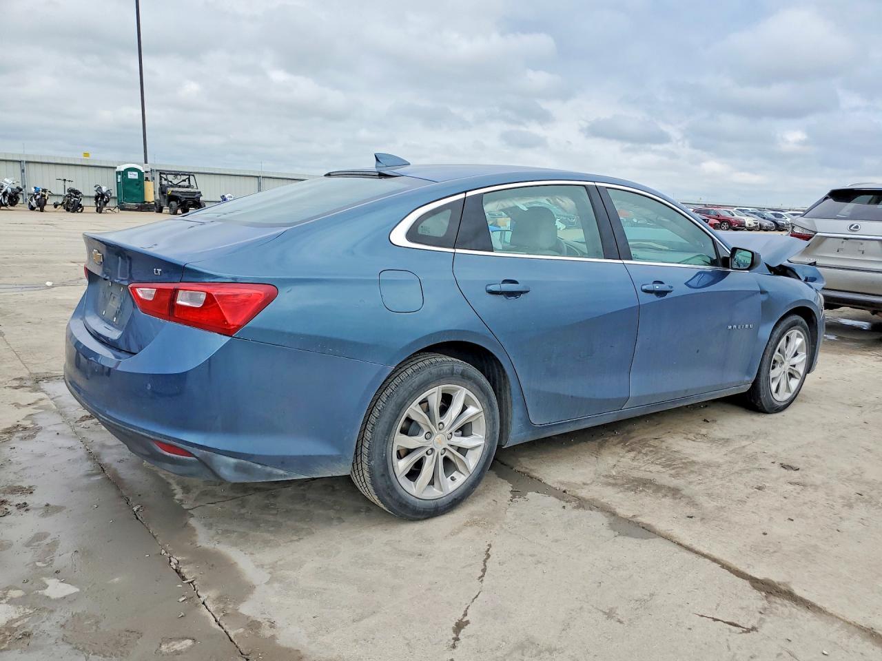 2024 Chevrolet Malibu Lt - Фото 3