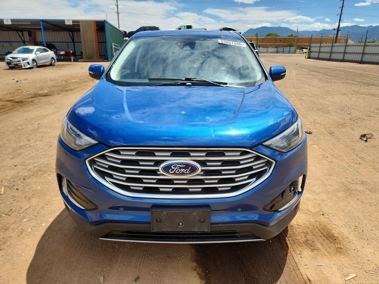 2023 Ford Edge Titanium - Image 5