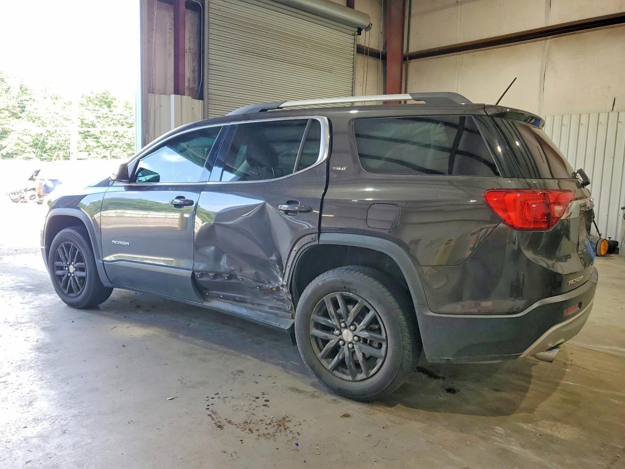 2018 GMC Acadia Slt-1 - Image 2