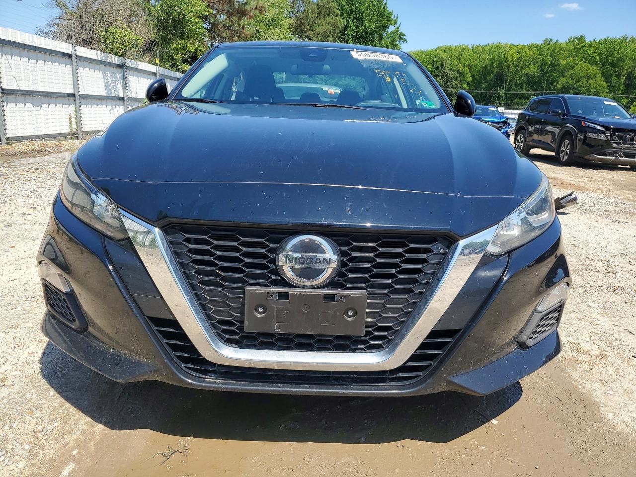 2022 Nissan Altima S - Фото 5