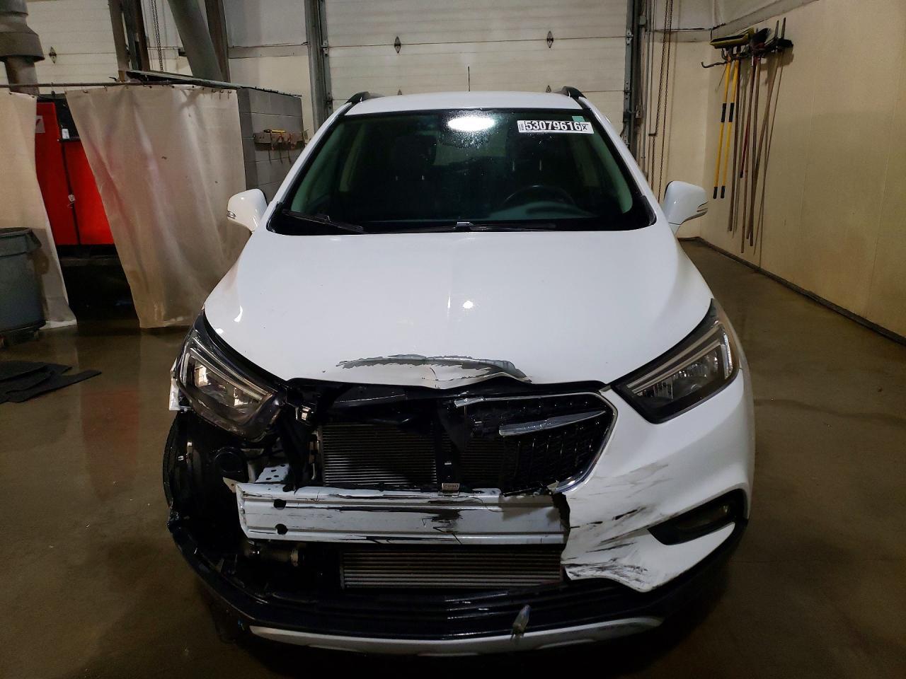 2019 Buick Encore Sport Touring - Image 5
