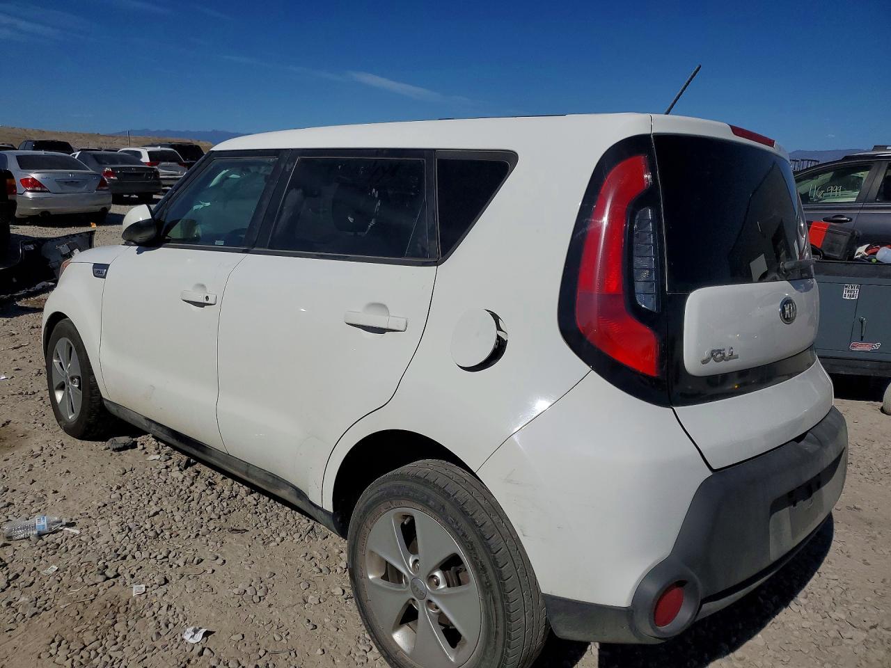 2016 Kia Soul Base - Image 2