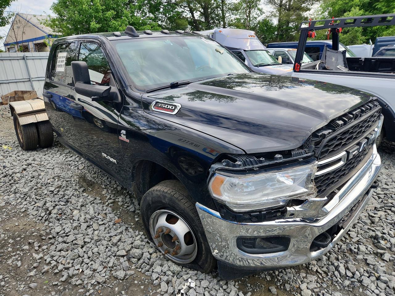 2022 Ram 3500 - Фото 4
