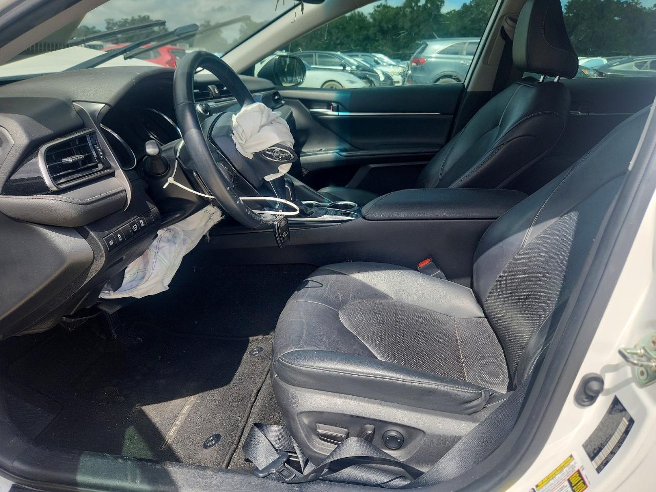2020 Toyota Camry Xse - Фото 7