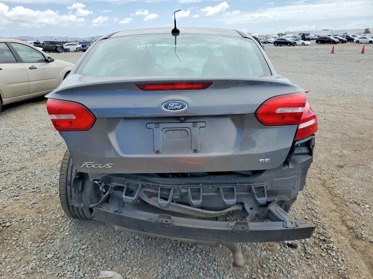 2018 Ford Focus Se - Фото 6