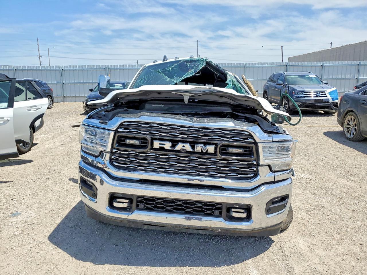 2022 Ram 3500 Limited - Фото 5