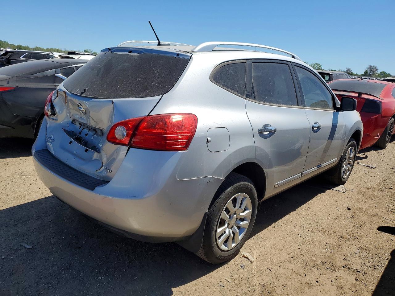 2015 Nissan Rogue Select S - Фото 3