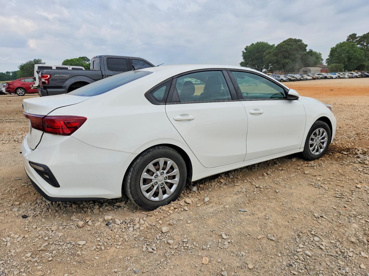 2020 Kia Forte Fe - Image 3