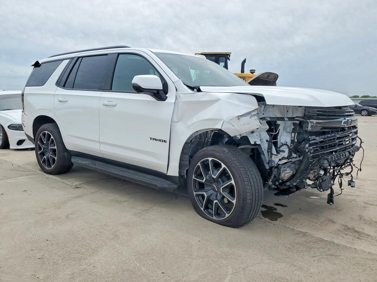 2026 Chevrolet Tahoe C1500 Rst - Image 4