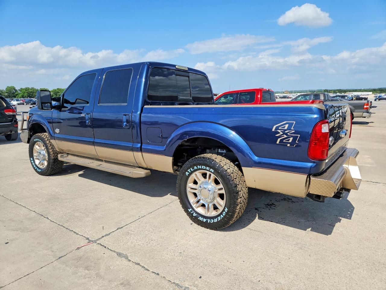 2013 Ford F250 Super Duty - Фото 2