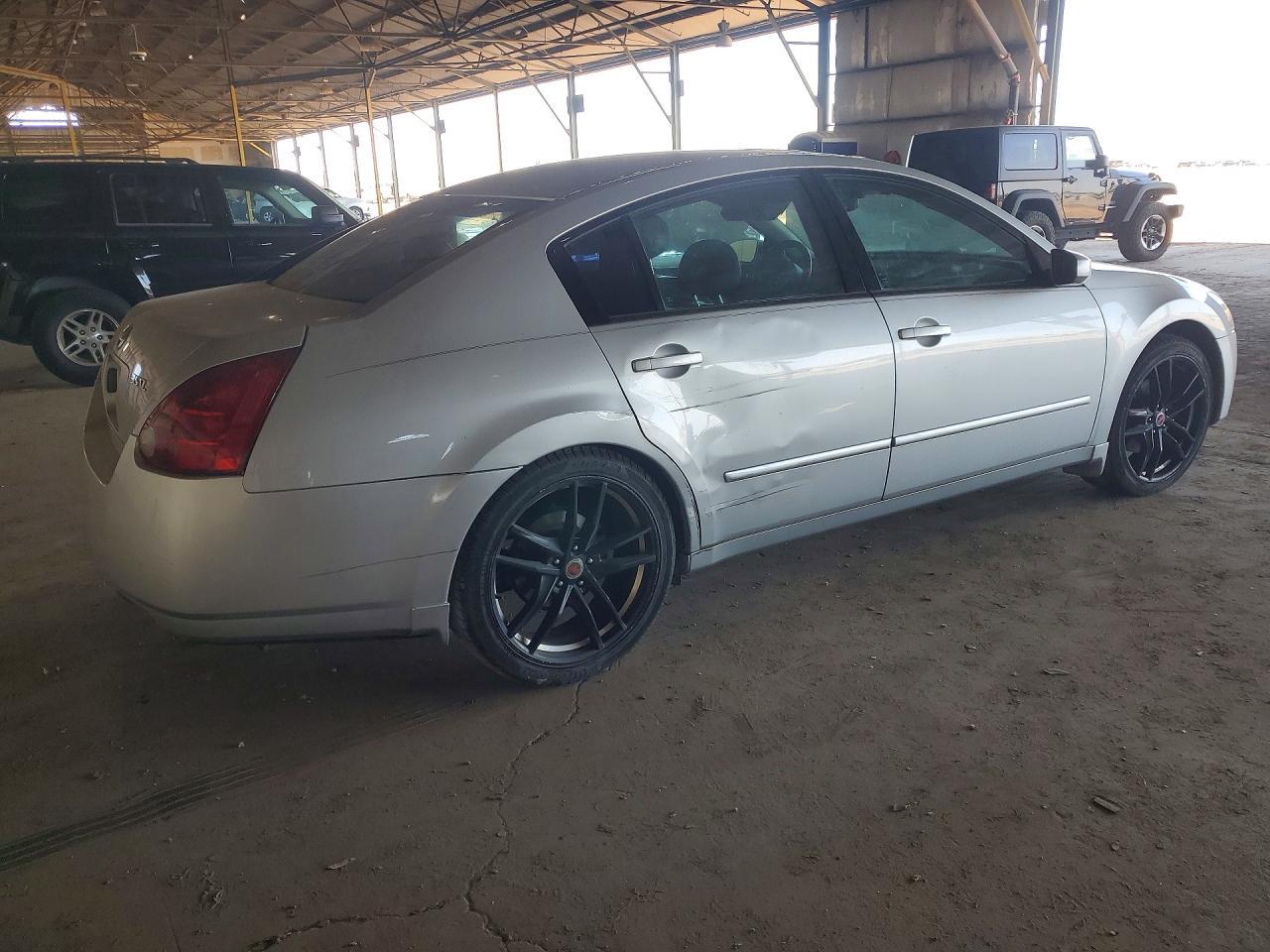 2004 Nissan Maxima 3.5 Se - Фото 3