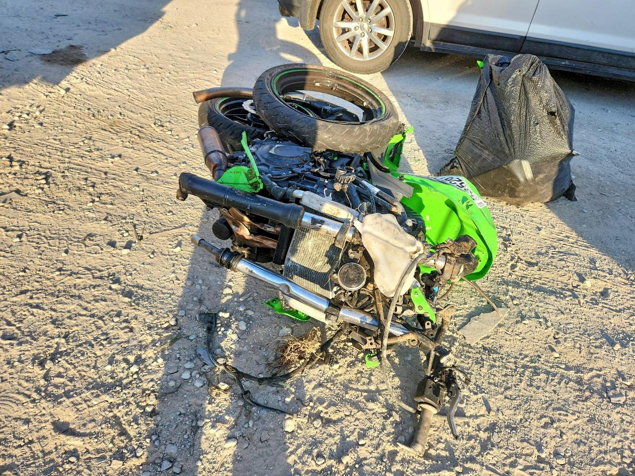 2020 Kawasaki Ex400 - Фото 2