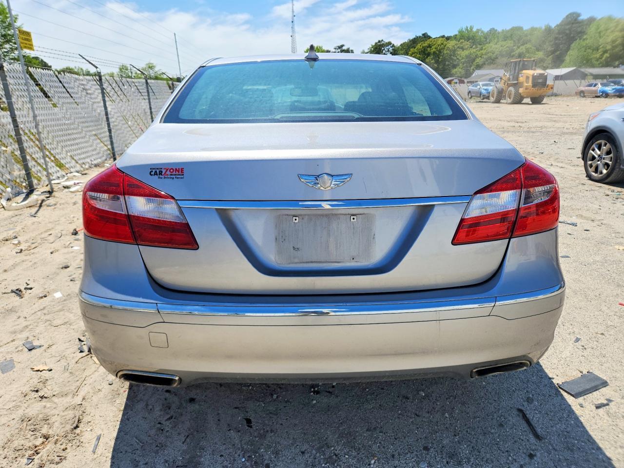 2012 Hyundai Genesis 3.8L - Image 6