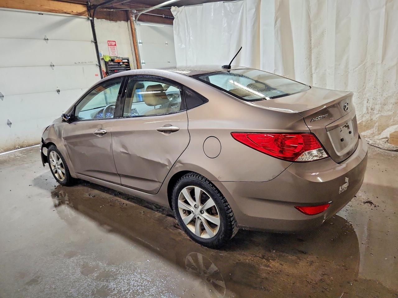 2013 Hyundai Accent Gls - Image 2