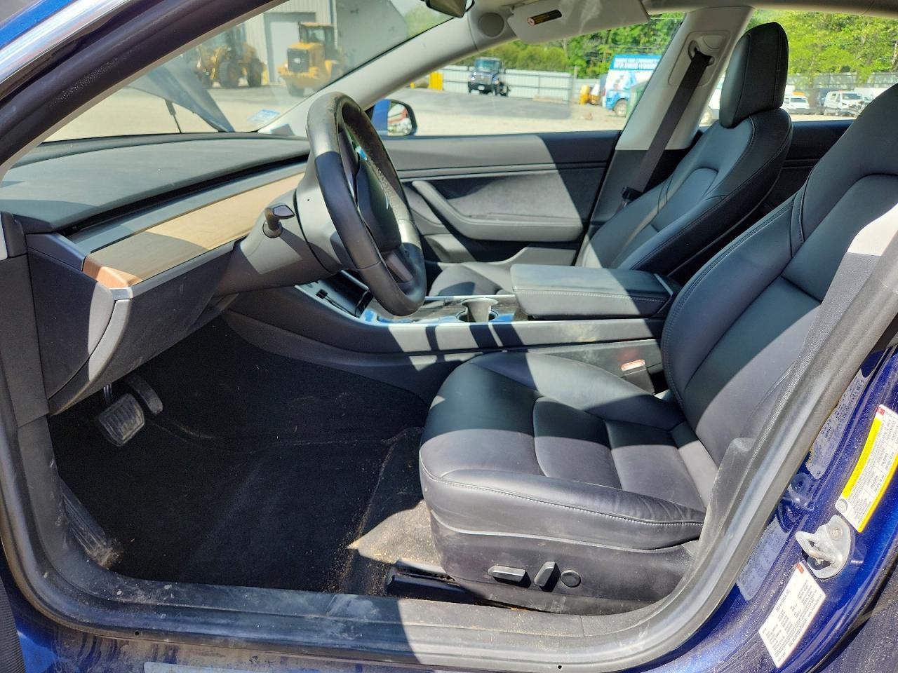 2018 Tesla Model 3 - Image 7