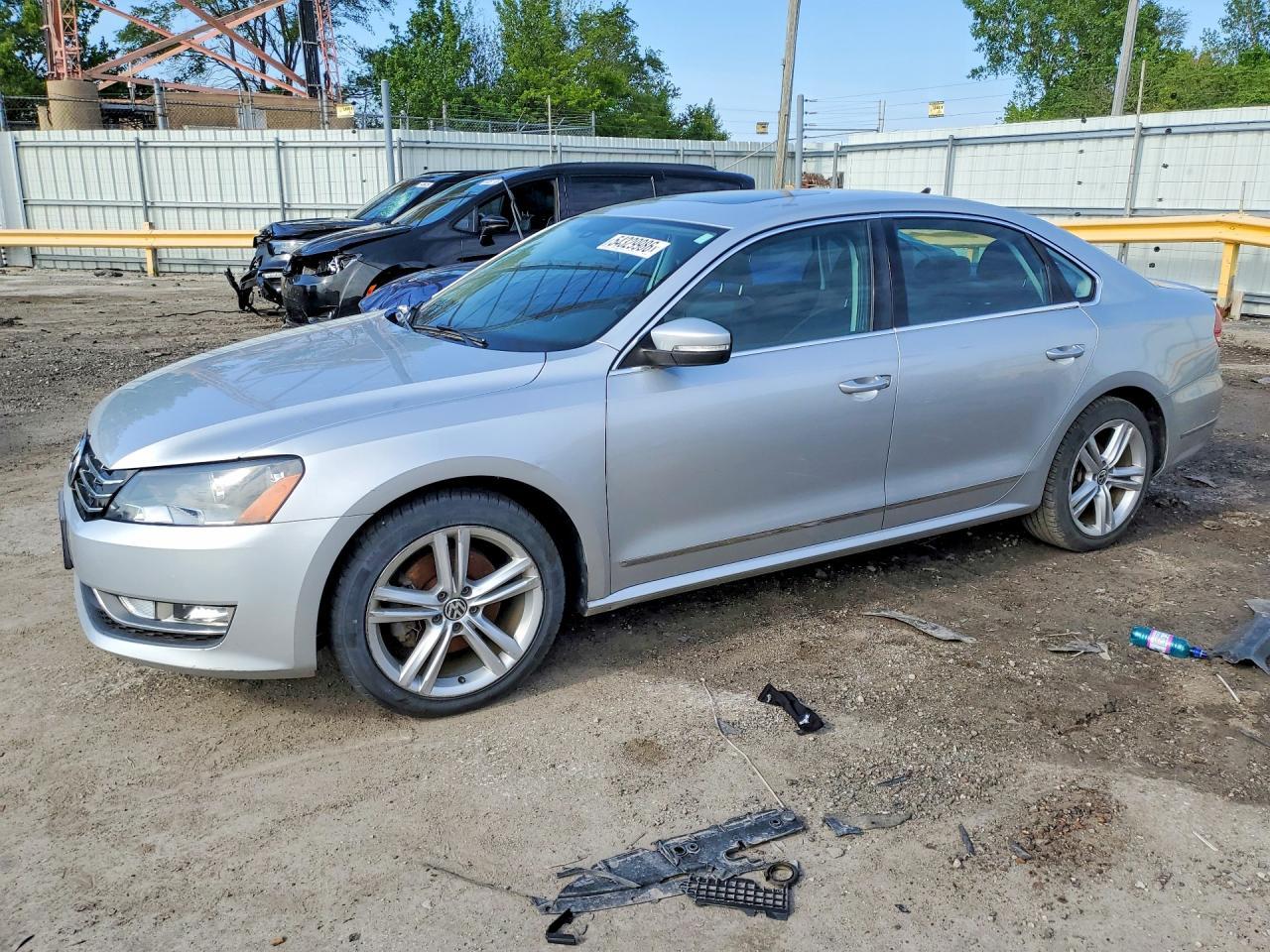 2014 Volkswagen Passat Sel