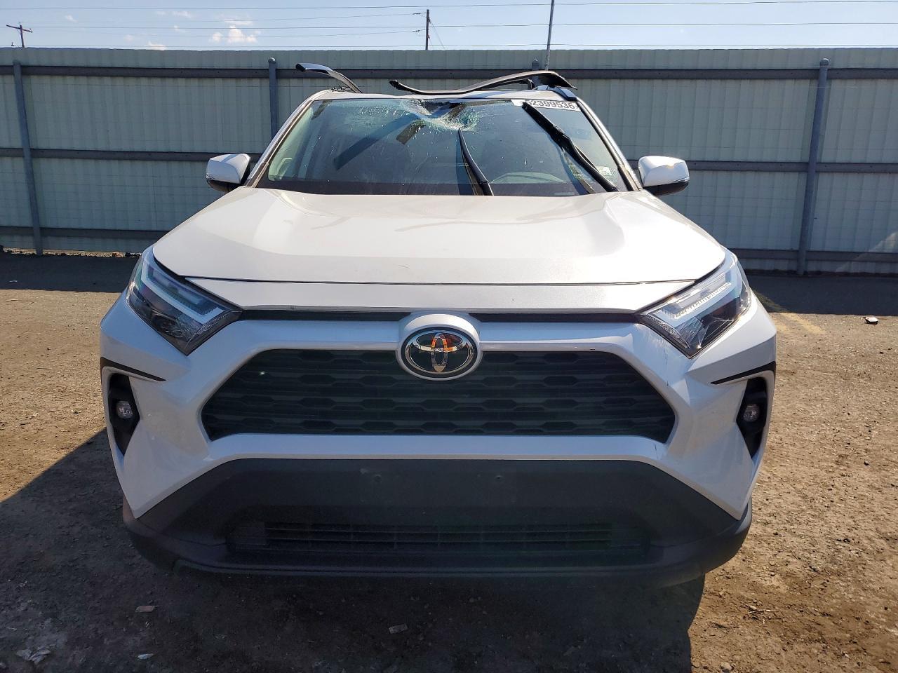 2023 Toyota Rav4 Xle Premium - Фото 5