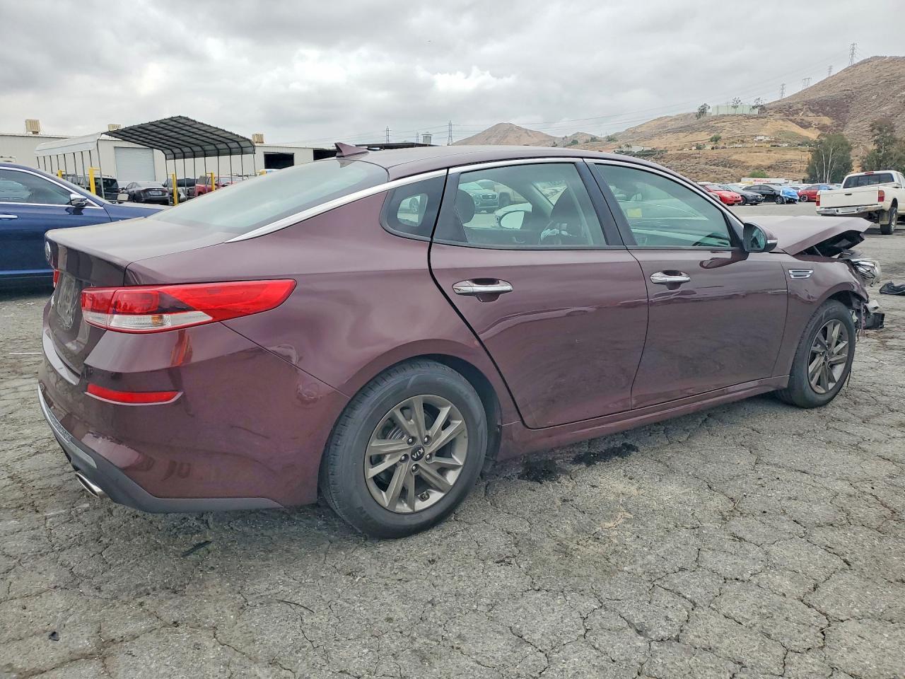 2019 Kia Optima Lx - Фото 3