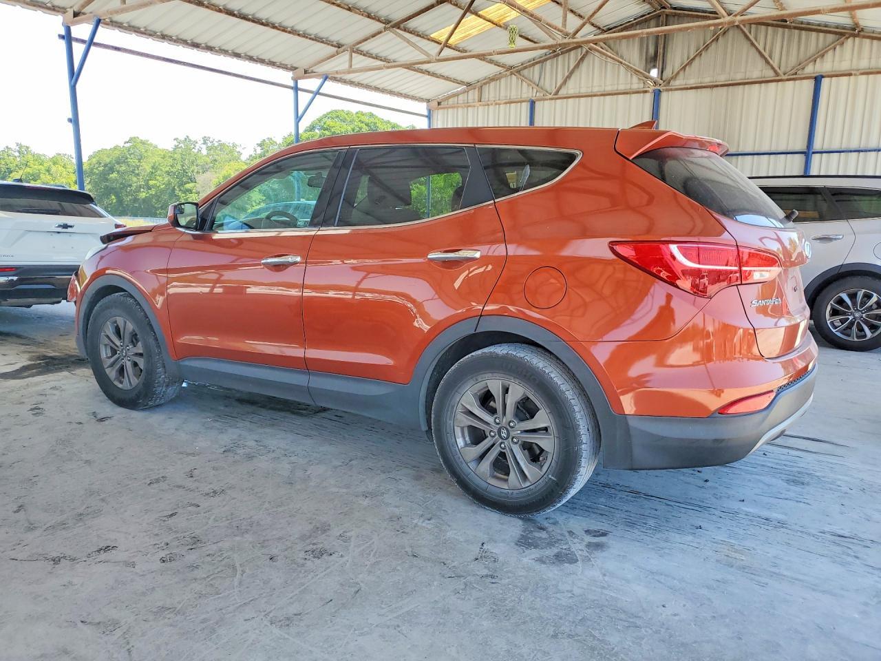 2016 Hyundai Santa Fe Sport 2.4L - Image 2
