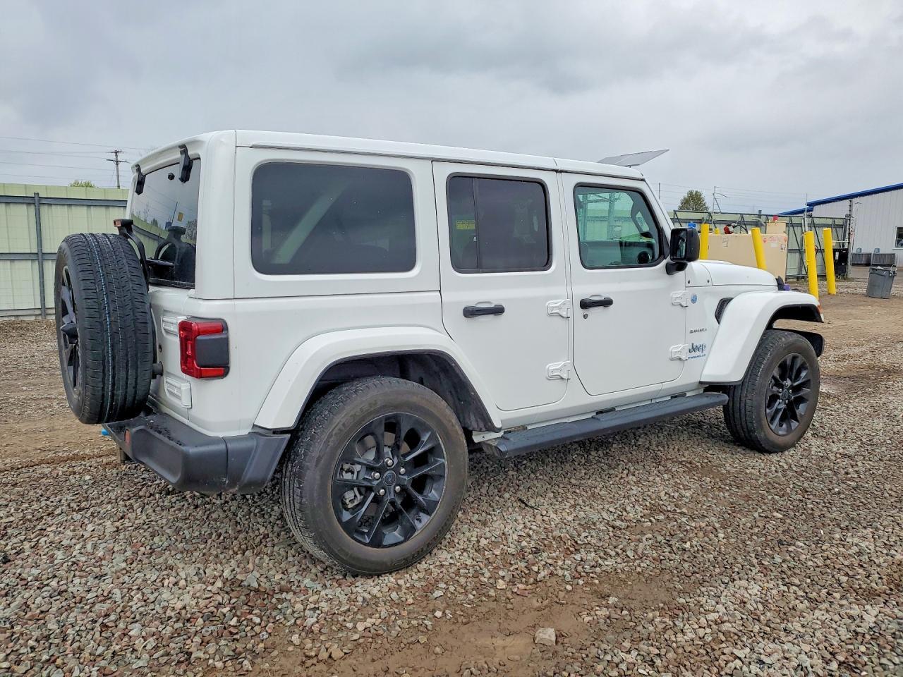 2024 Jeep Wrangler Sahara 4Xe - Фото 3