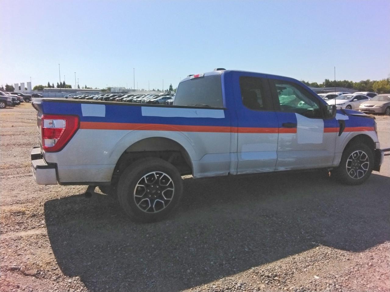 2023 Ford F150 Super Cab - Фото 3