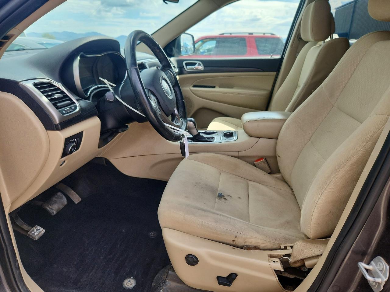 2019 Jeep Grand Cherokee - Image 7