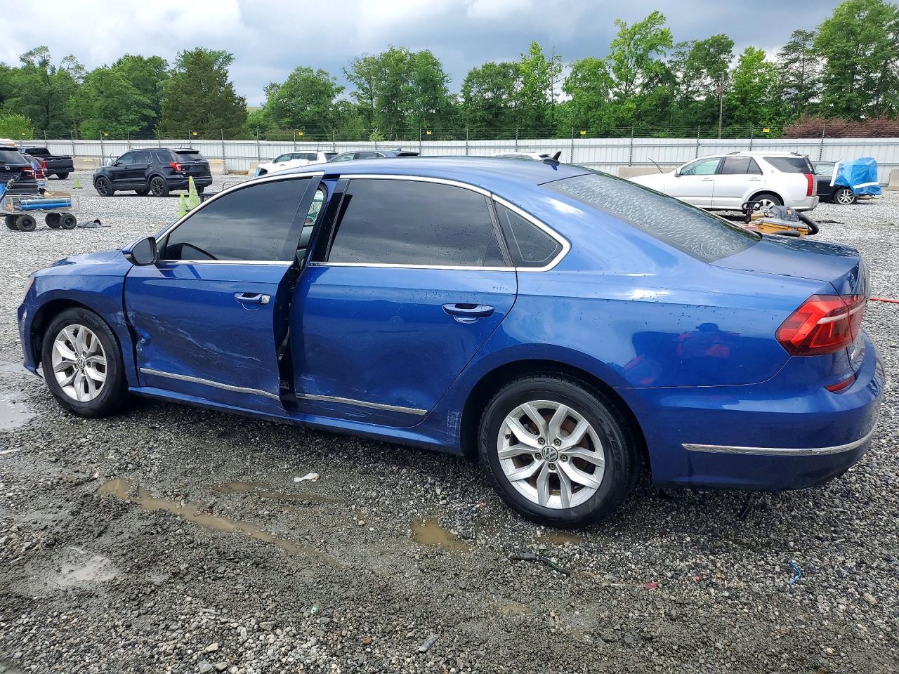 2017 Volkswagen Passat S - Image 2