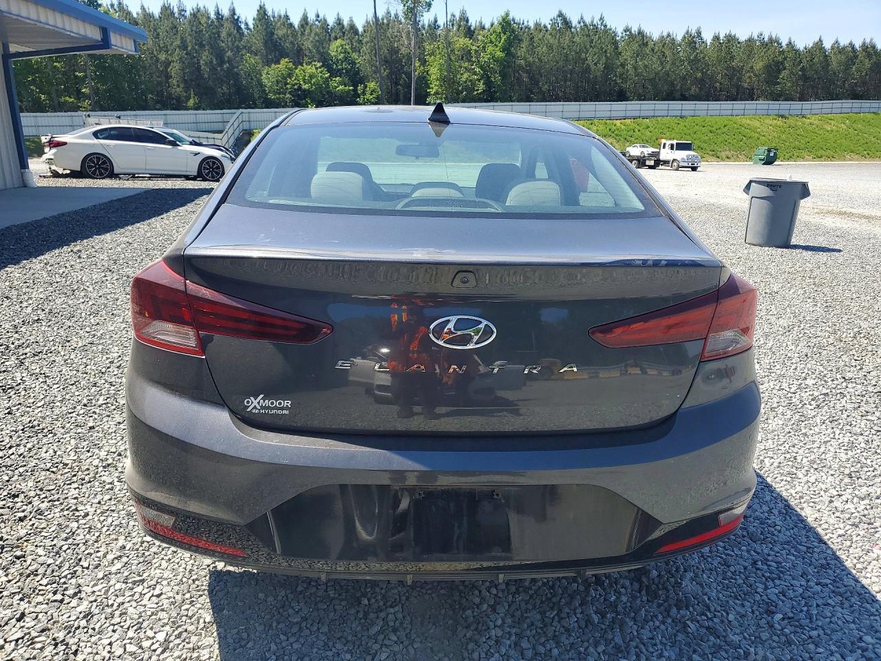 2020 Hyundai Elantra Sel - Фото 6