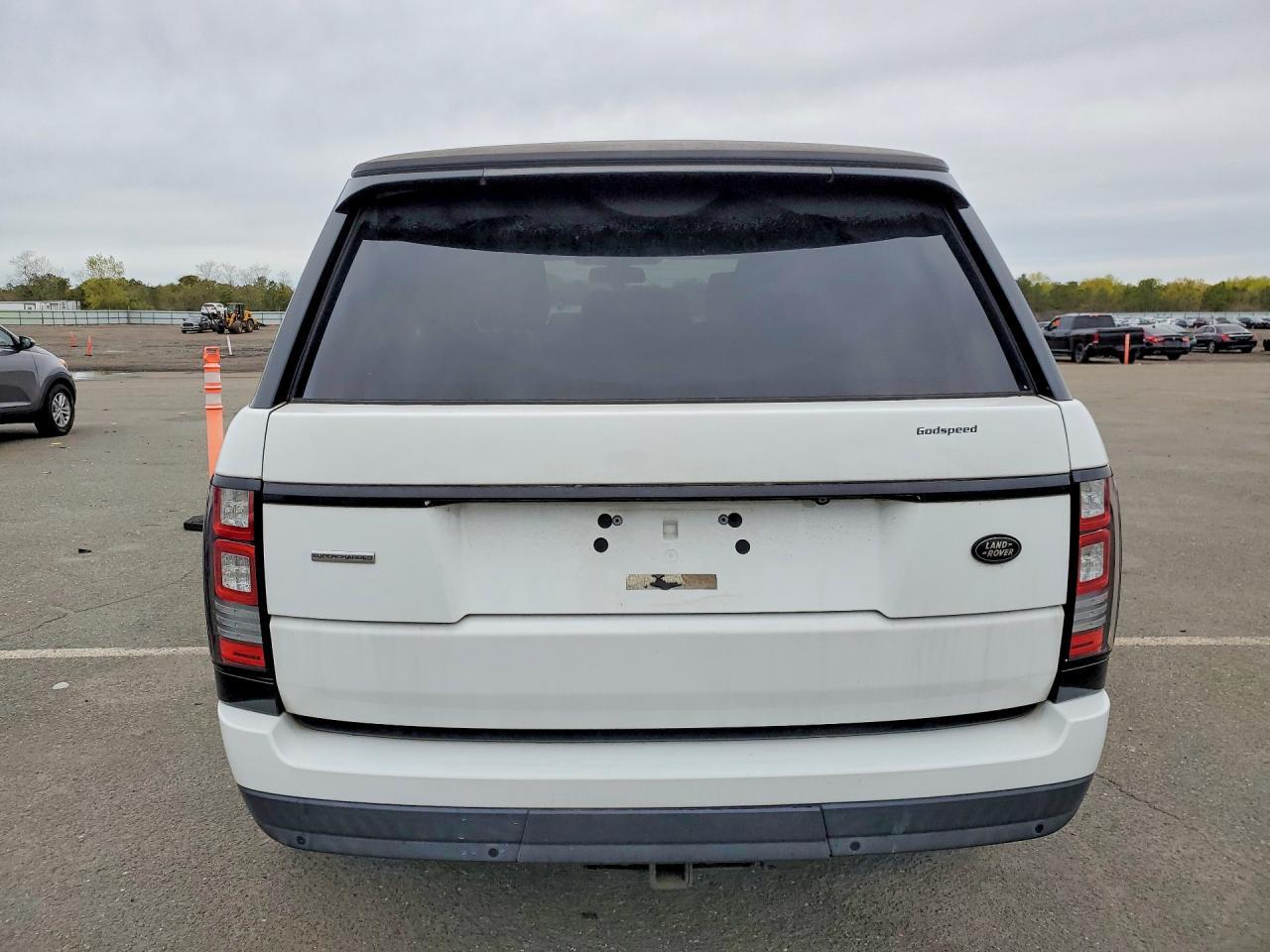 2013 Land Rover Range Rover Supercharged - Image 6