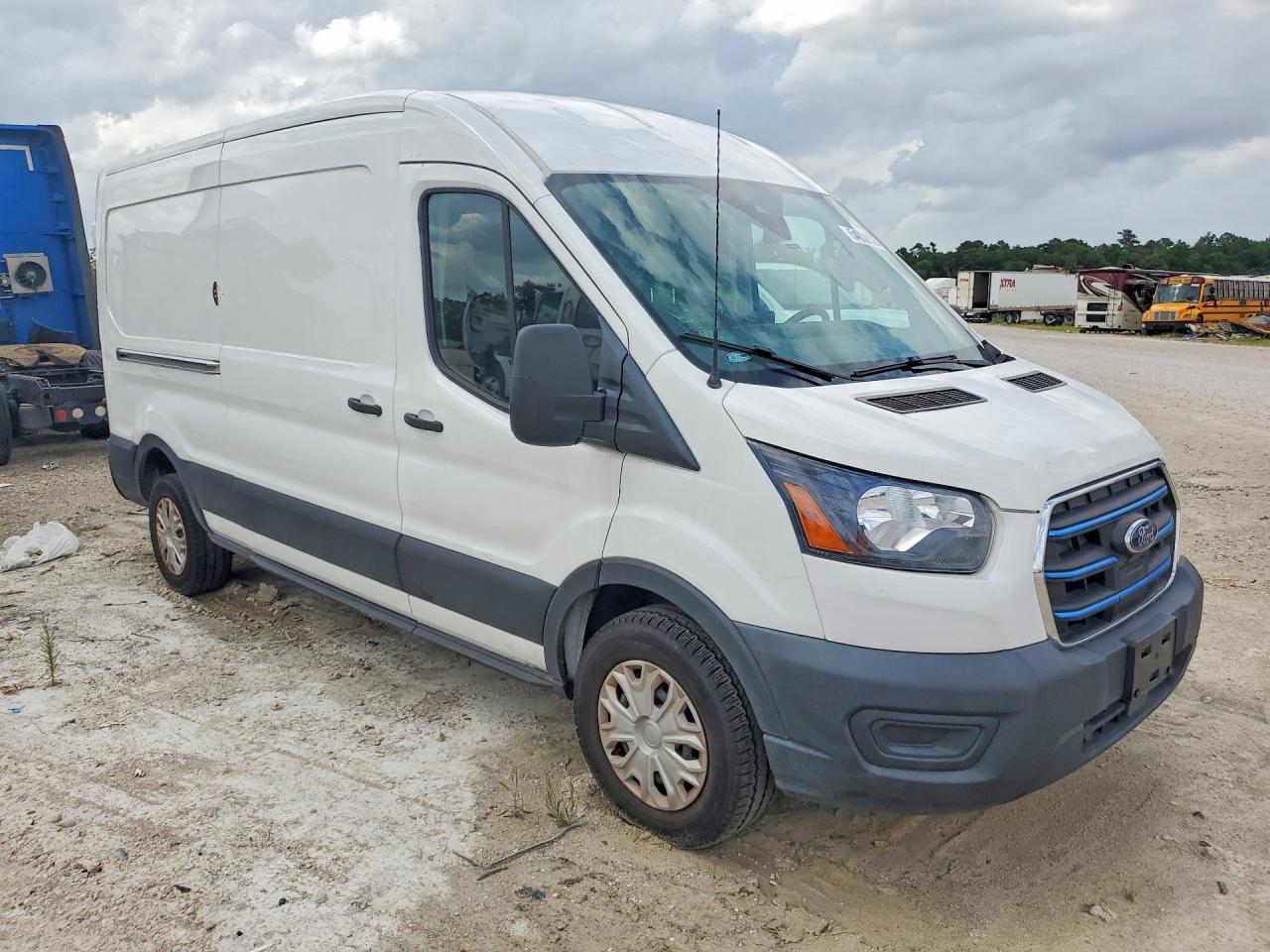 2022 Ford Transit 350 Delivery Van - Фото 4