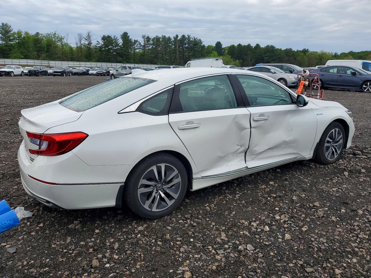 2020 Honda Accord Touring Hybrid - Фото 3