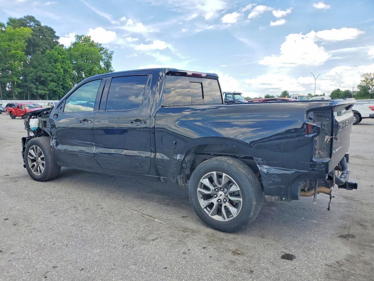 2020 Chevrolet Silverado K1500 Rst - Image 2