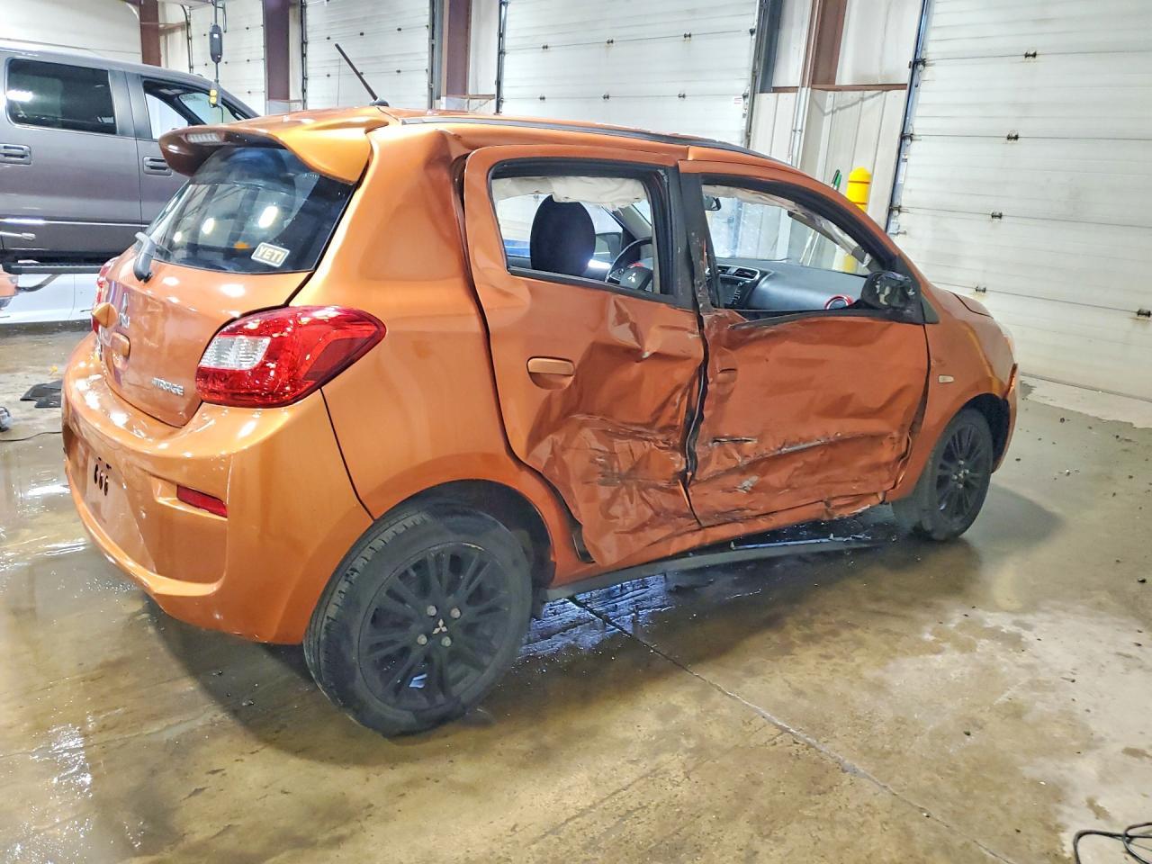 2019 Mitsubishi Mirage Le - Image 3
