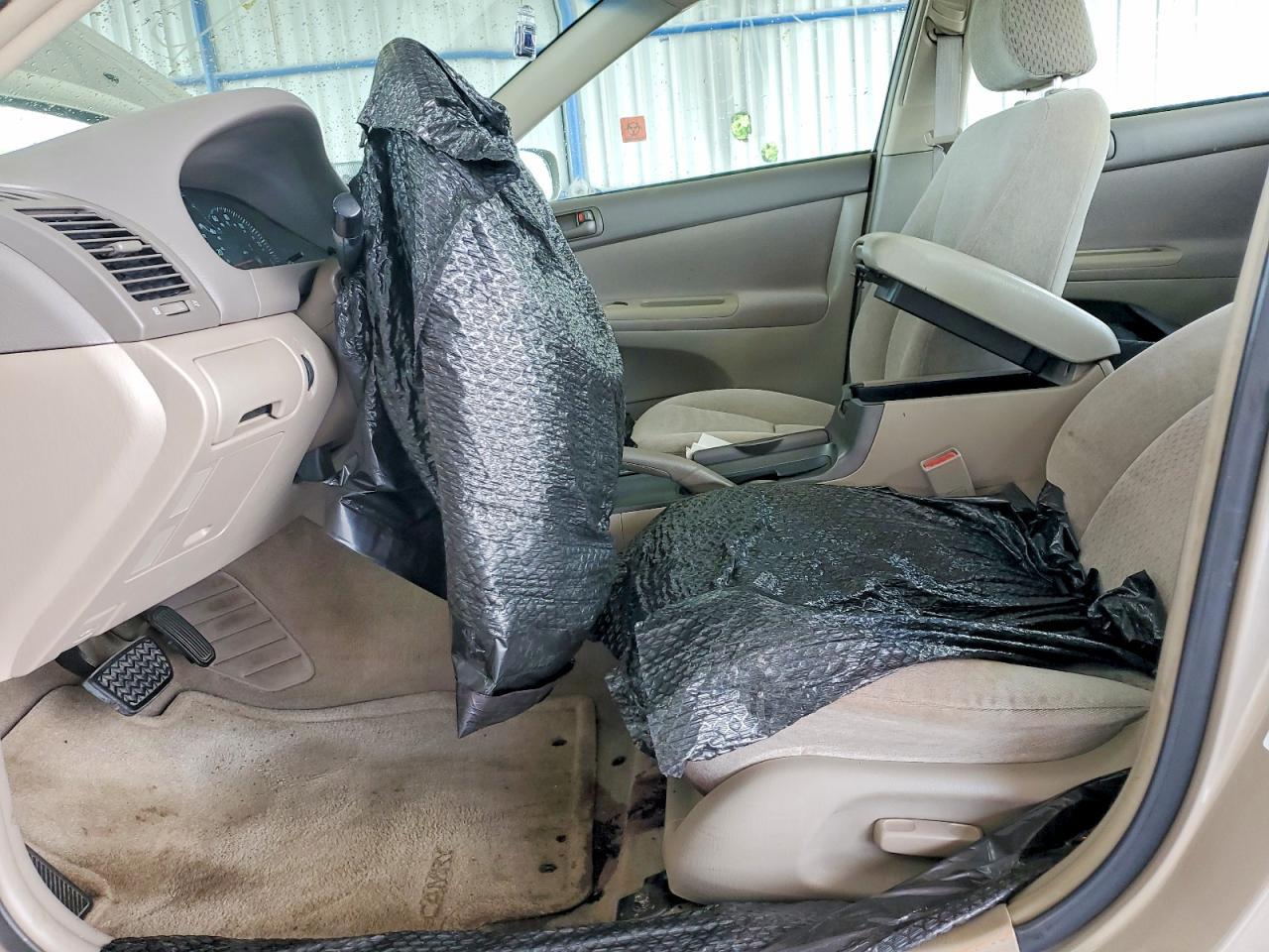 2003 Toyota Camry Le - Image 7